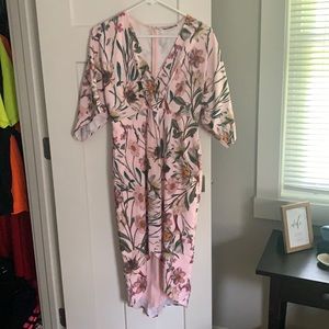 Gianni bini floral dress sz 2 pale pink worn once